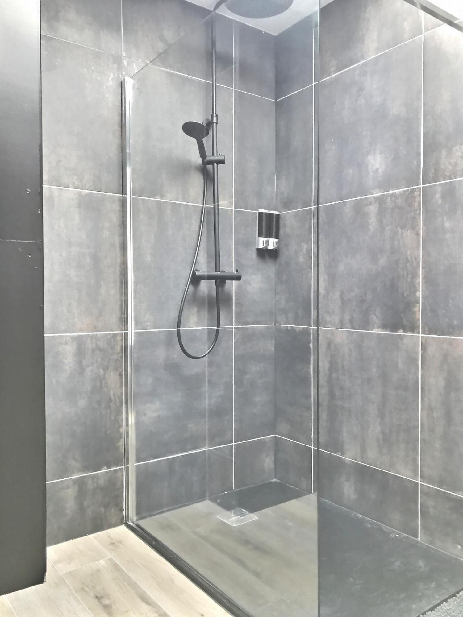 Bel Appartement Rdc Detente Balneo & Cine & Terrasse Proche Centre Gare 阿棉 外观 照片